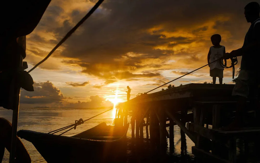 Charlie & Sarah in Raja Ampat — photo 5