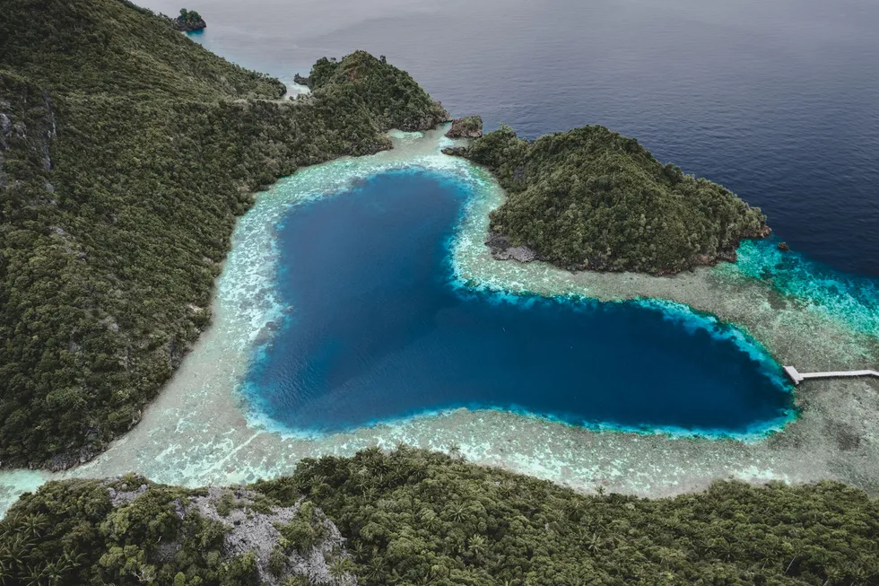 Karawapop heart lagoon, Misool